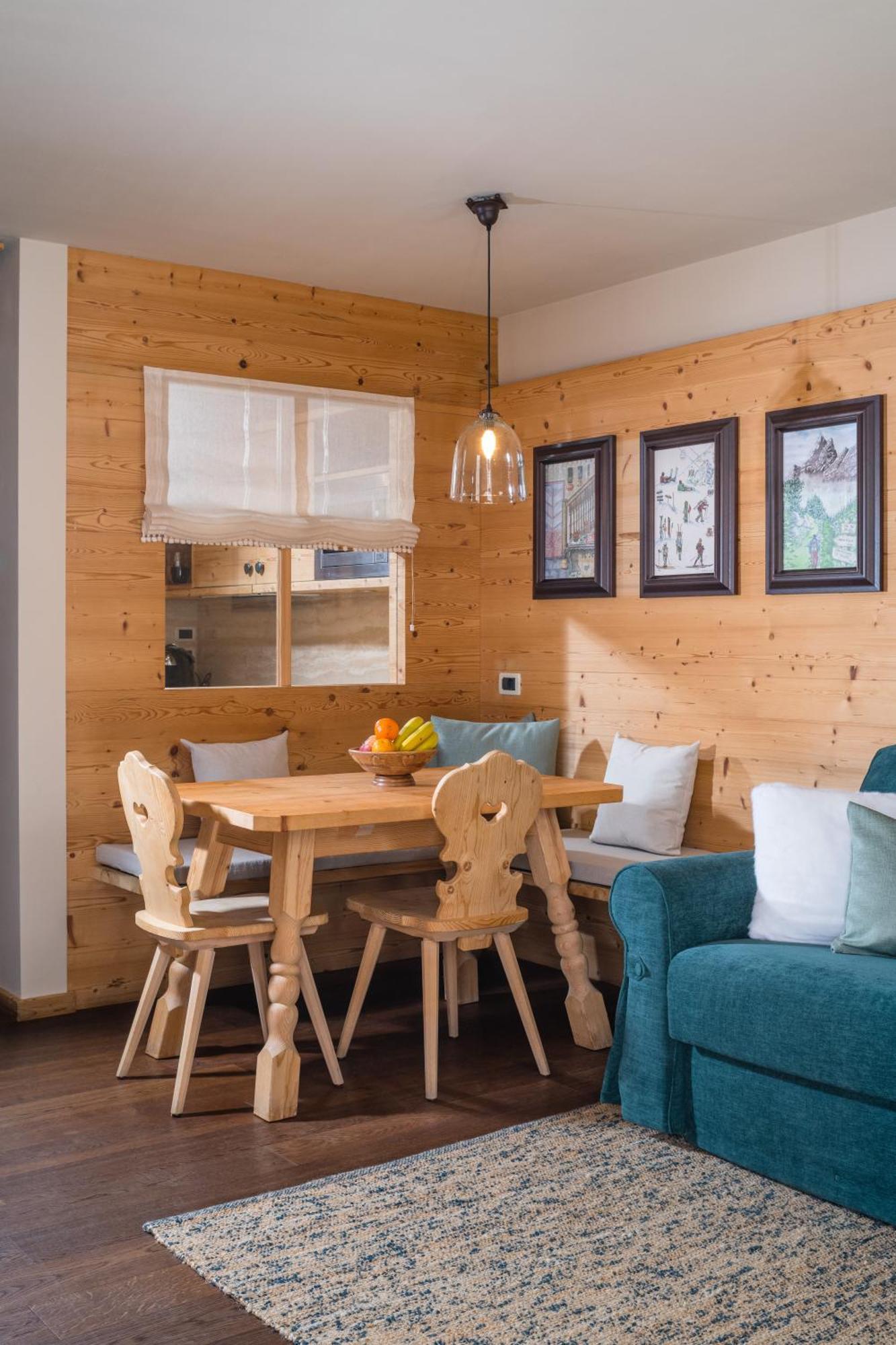 Nei Y Suredl Nevesole Aparthotel Corvara In Badia Phòng bức ảnh